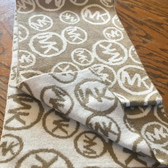 MICHAEL KORS SCARF Circle MK Logo Reversible Camel - Picture 4 of 5